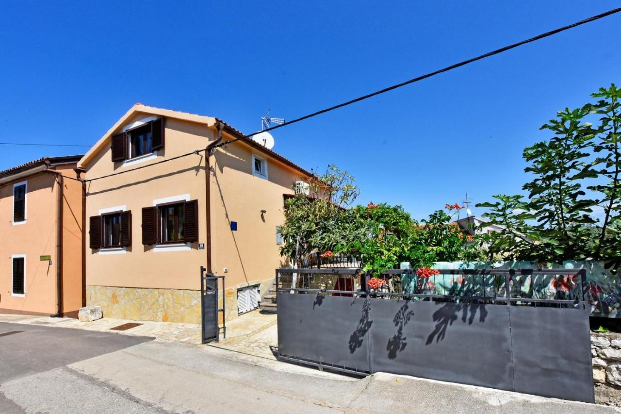 Apartmani Kovac Funtana Exterior photo